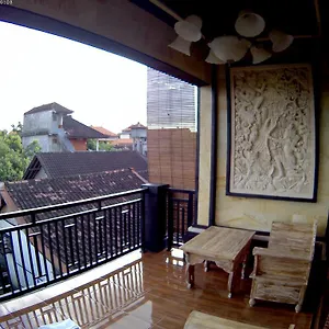 2* Guest house Indy House